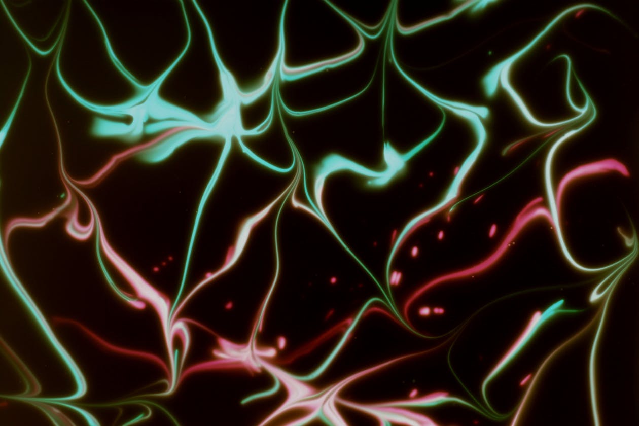 Abstract visualization of serotonin molecules and neural connection — MDMA neuroscience